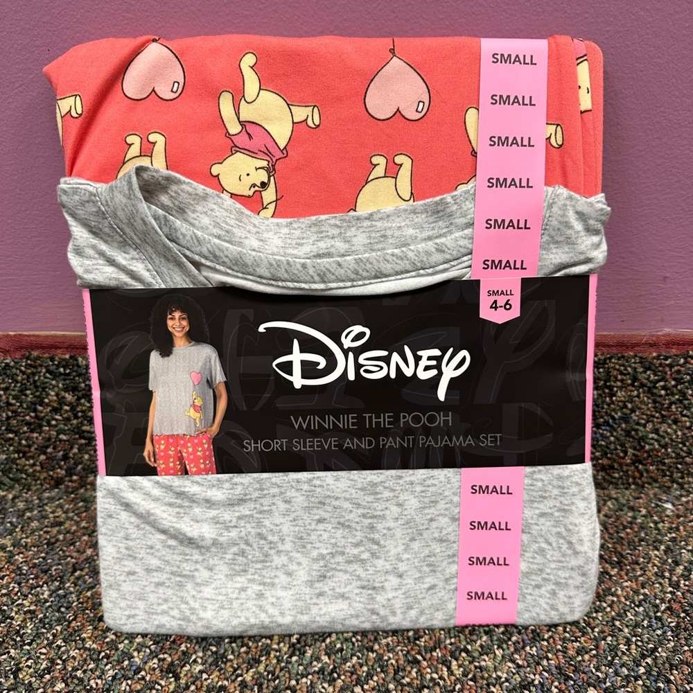 Disney Winnie the Pooh Gray and Pink Sleepwear